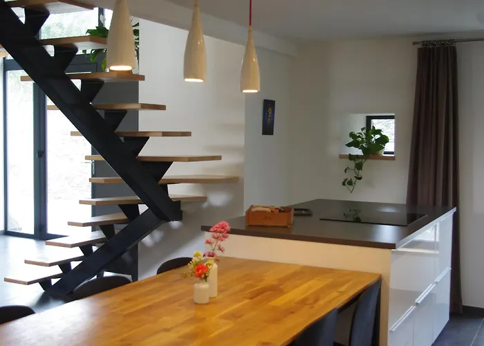 Casa de Férias Superbe Maison En Baie Du Mont St Michel Vains